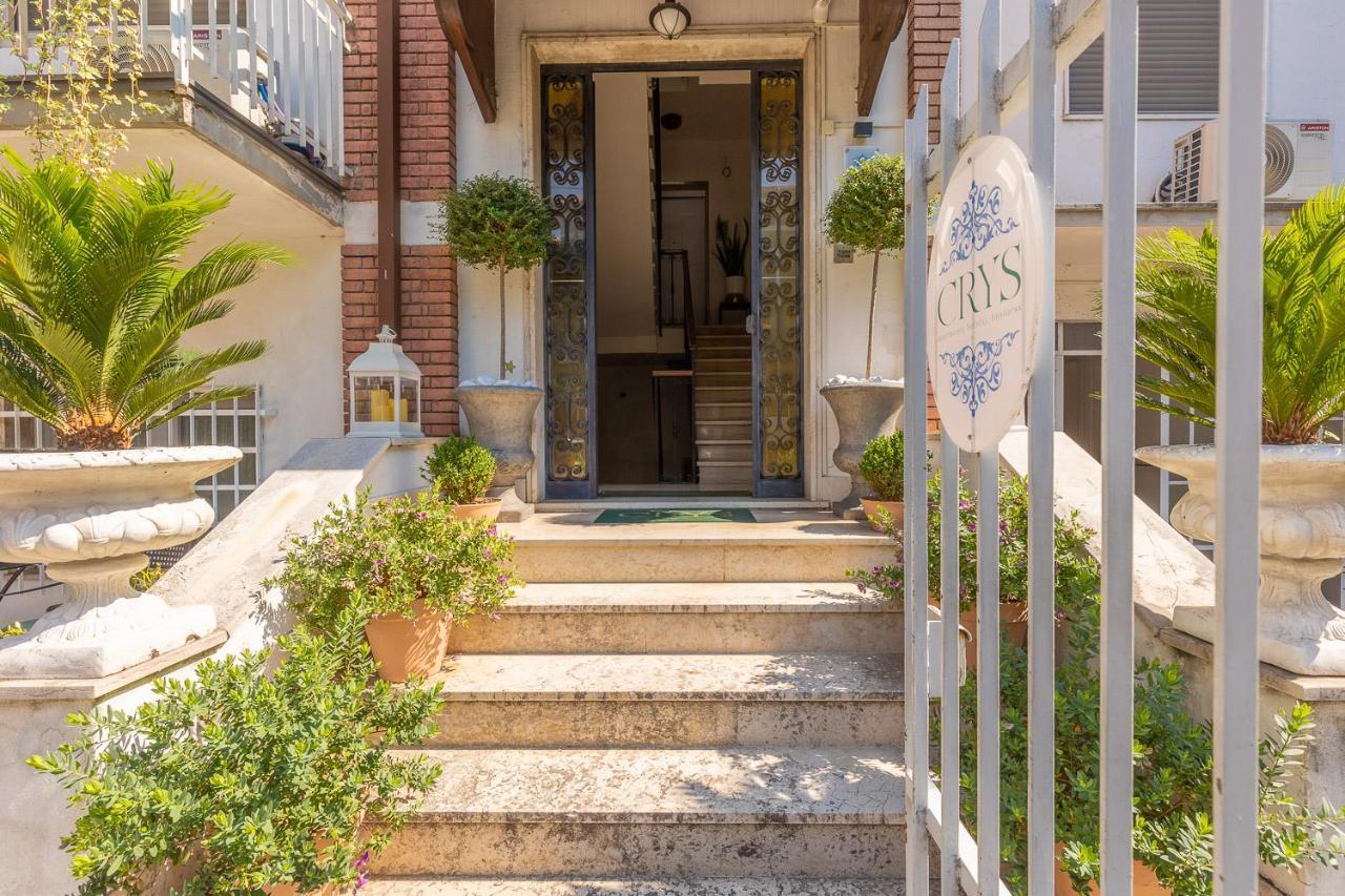 Crys: Rooms, Holiday, Business Verona Bagian luar foto