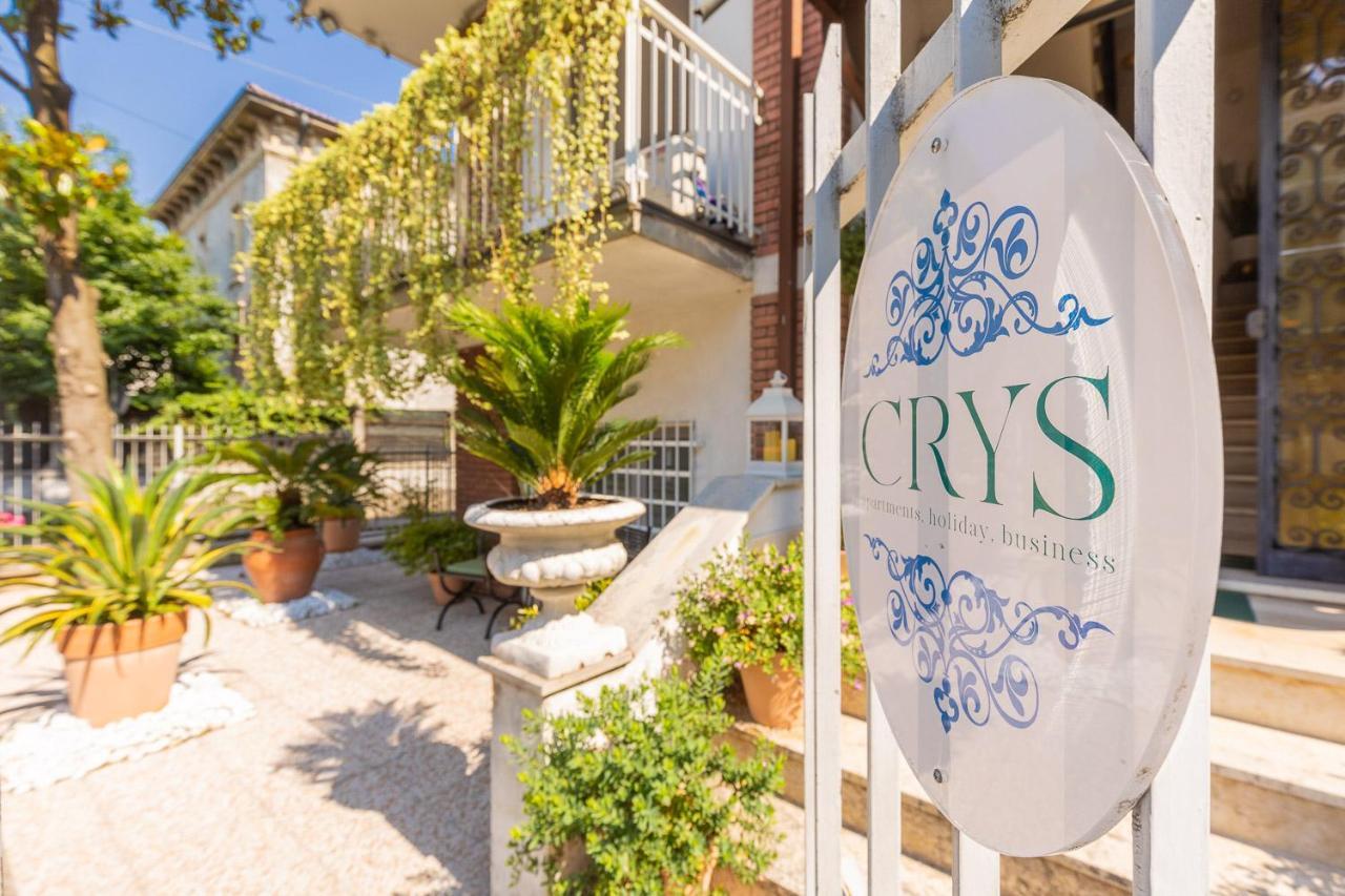 Crys: Rooms, Holiday, Business Verona Bagian luar foto